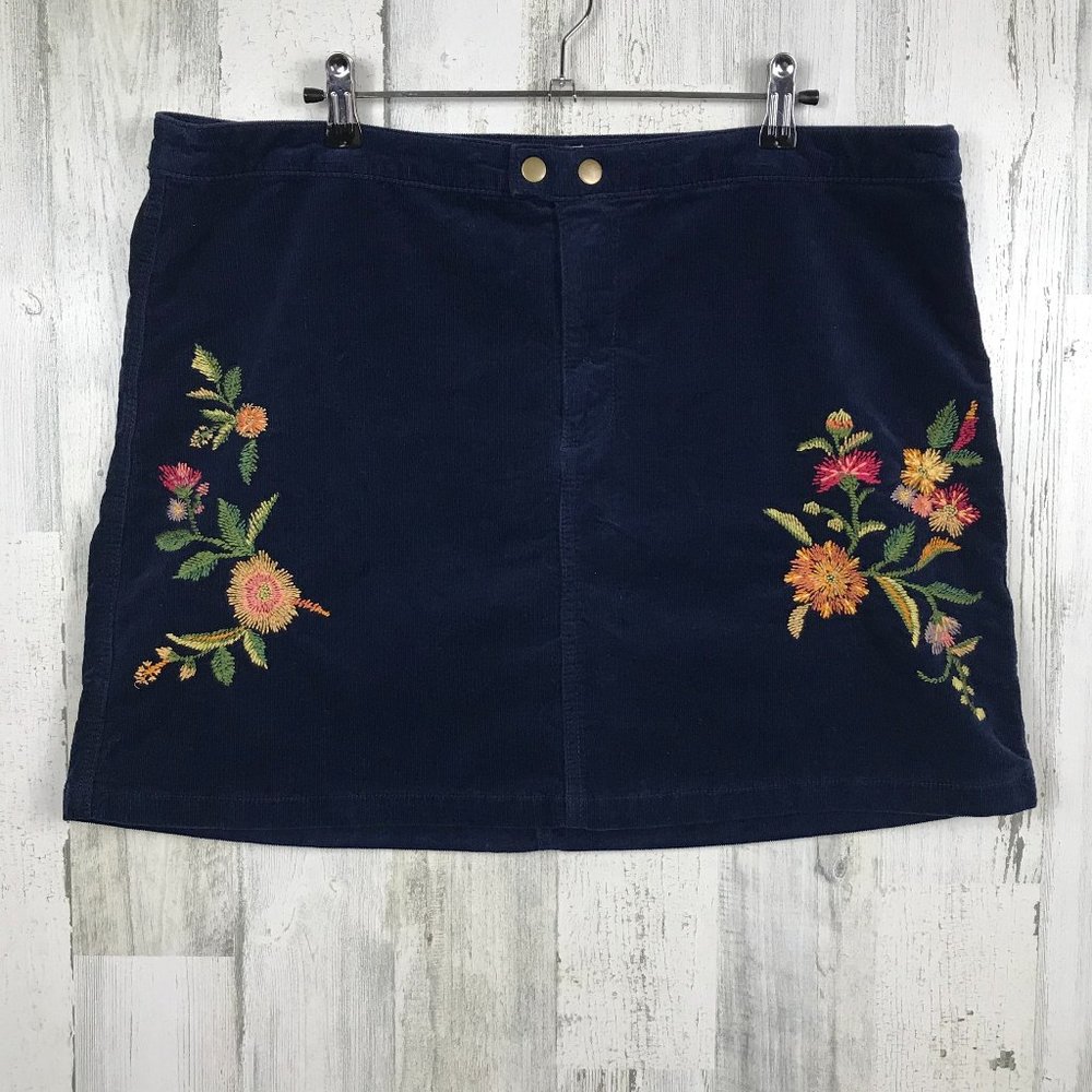Mossimo corduroy mini skirt floral embroidery plus